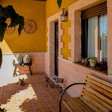 Holiday home Lucrecia La Lantejuela